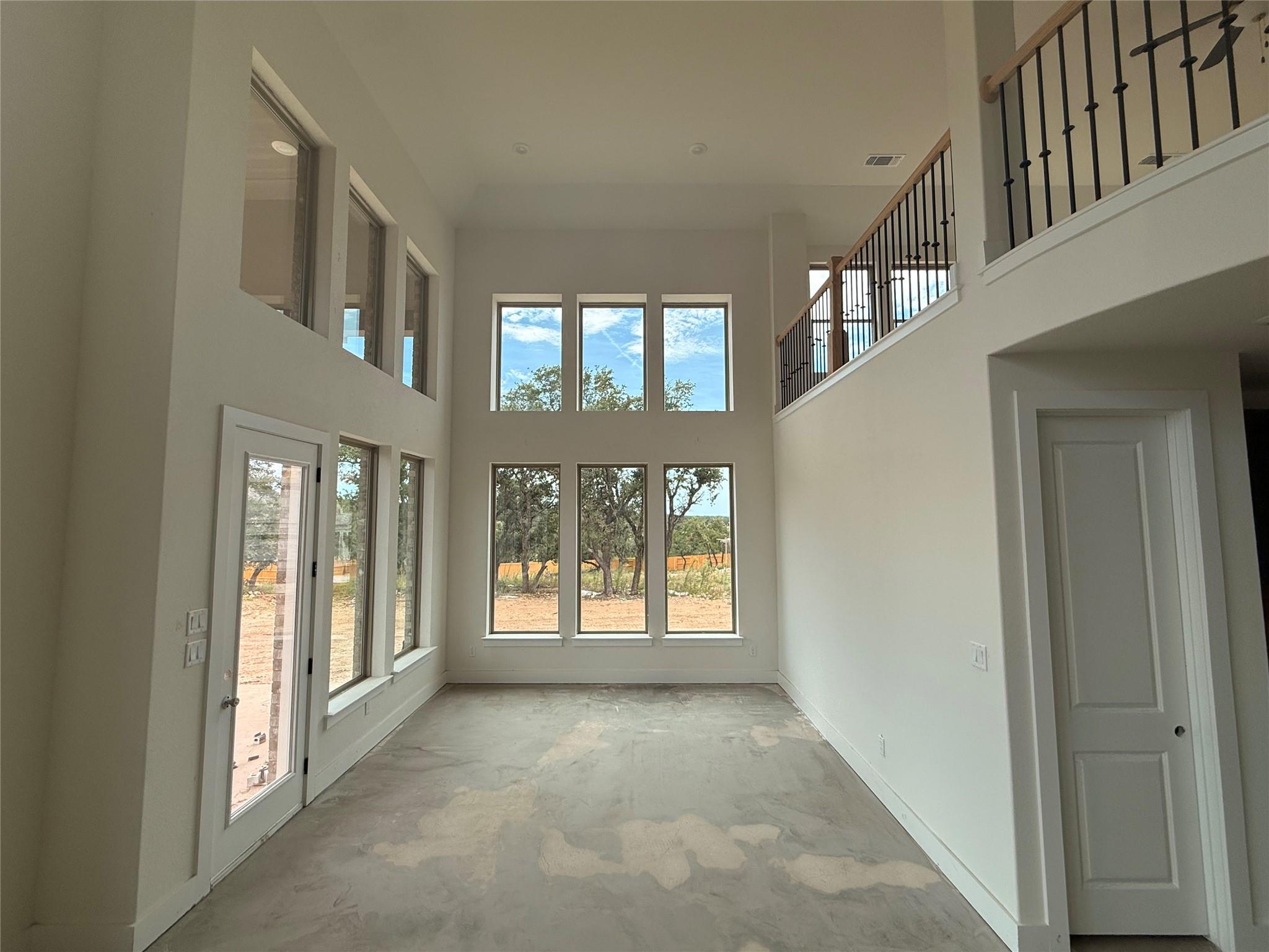1449 Amanda Paige DR