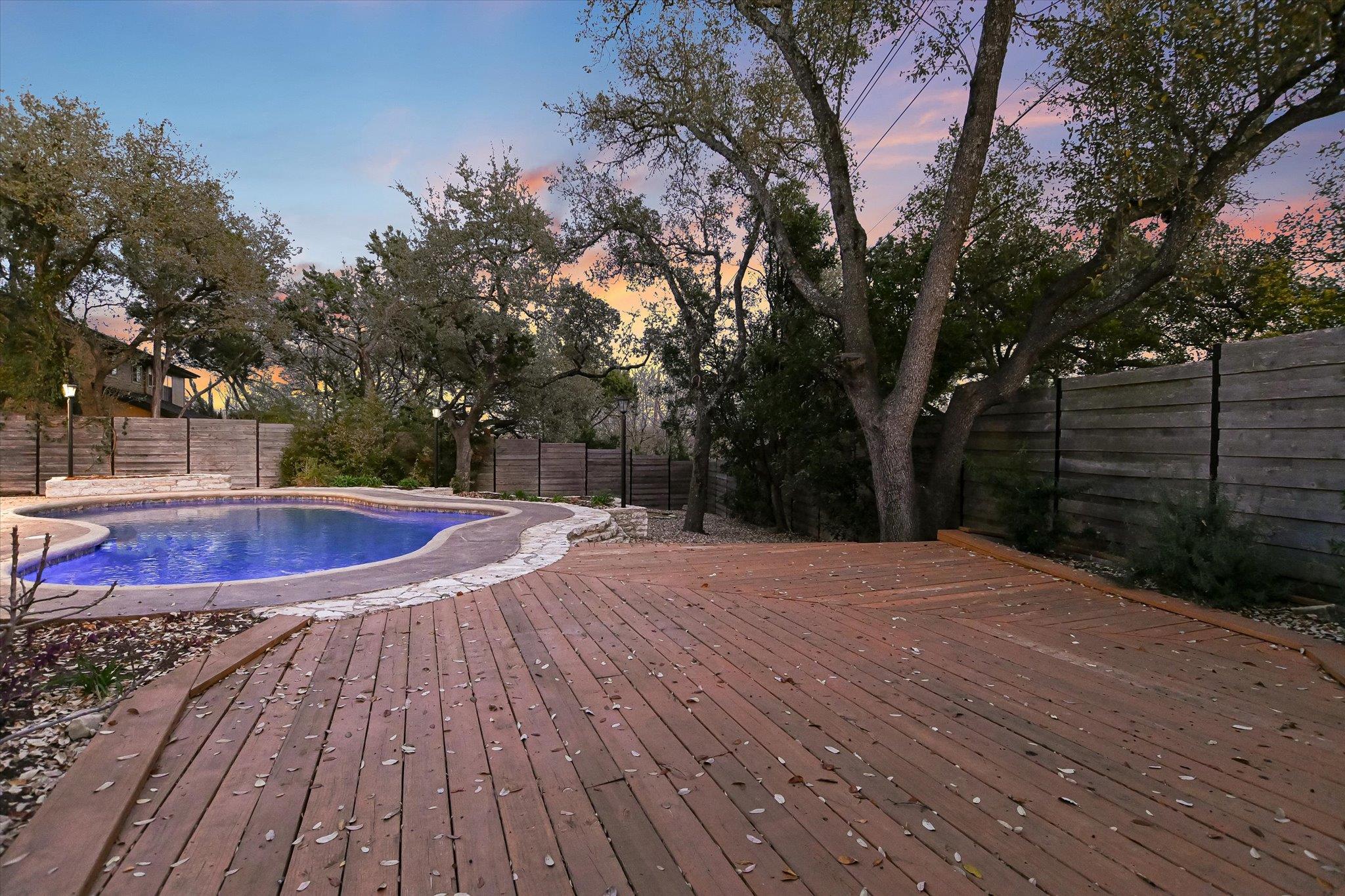 Austin, Texas 78759, United States, 3 Bedrooms Bedrooms, ,3 BathroomsBathrooms,Residential,Active,90418