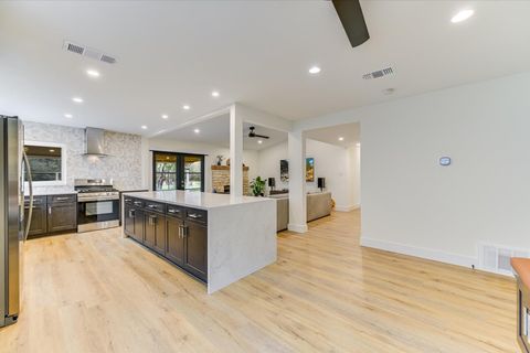 Tiny photo for 4511 Cliffstone CV, Austin, TX 78735 (MLS # 8197009)