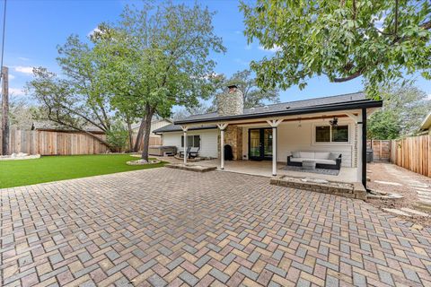 Tiny photo for 4511 Cliffstone CV, Austin, TX 78735 (MLS # 8197009)