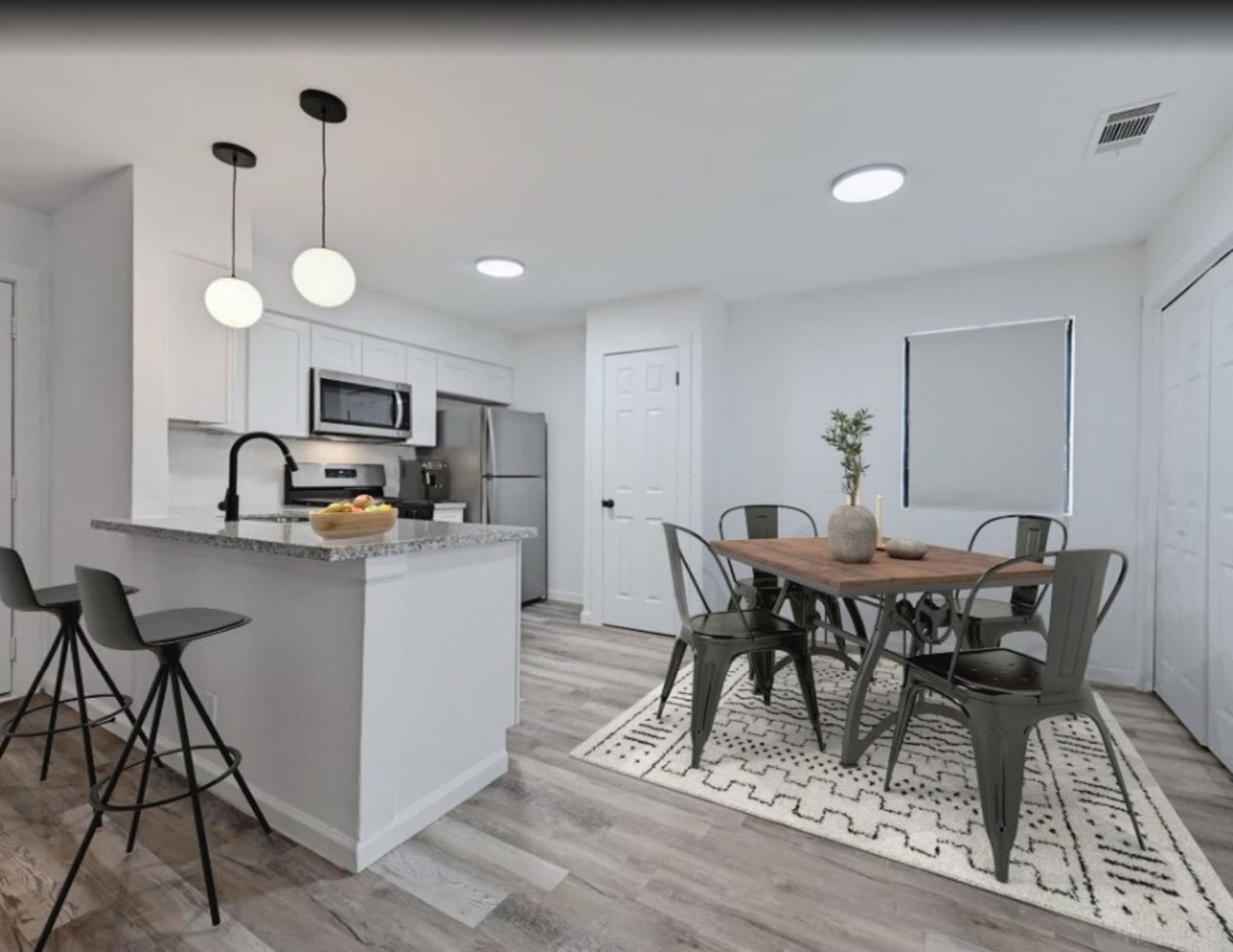 2303 Cedrick CV B
