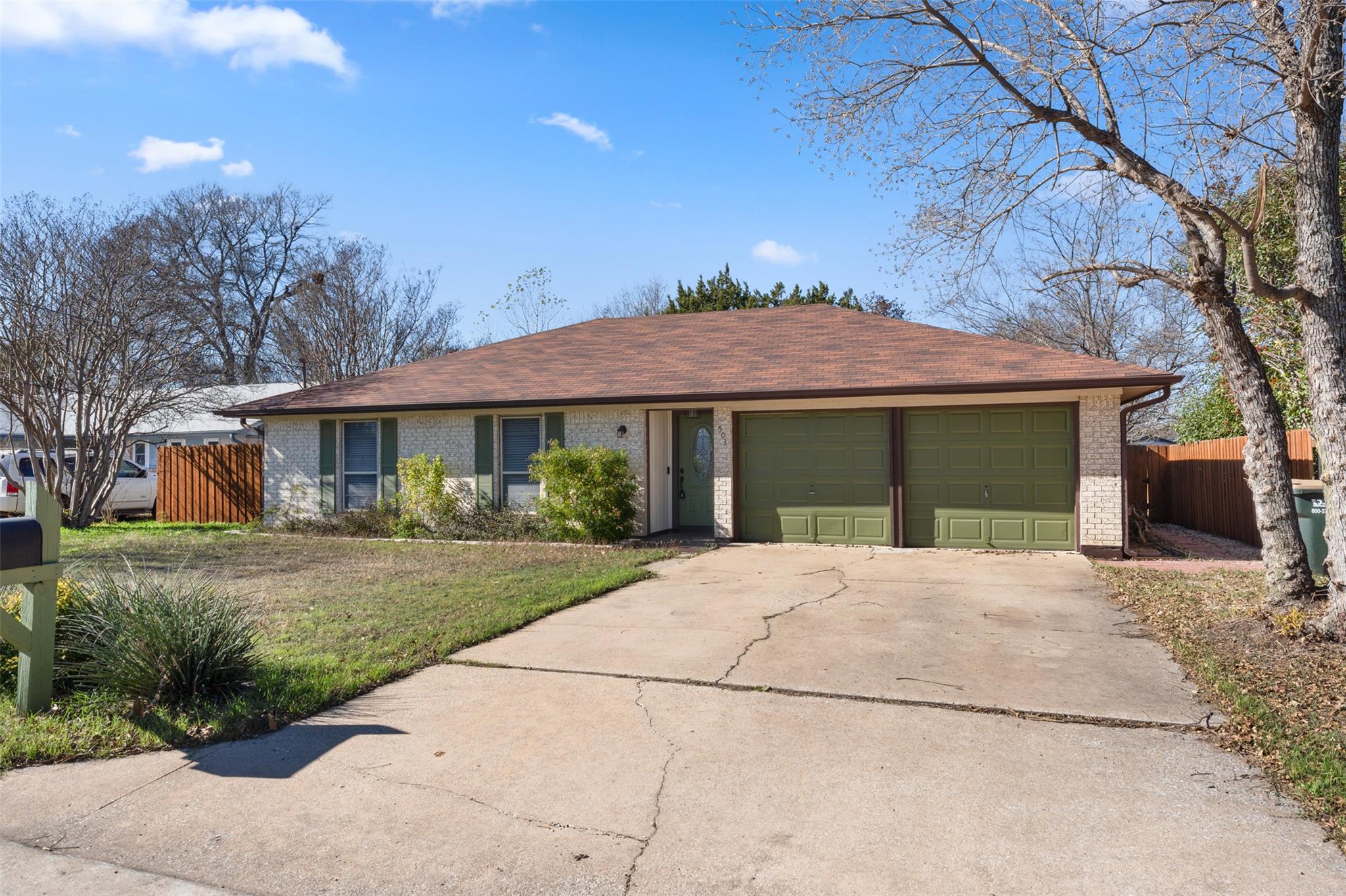 503 E Central DR
