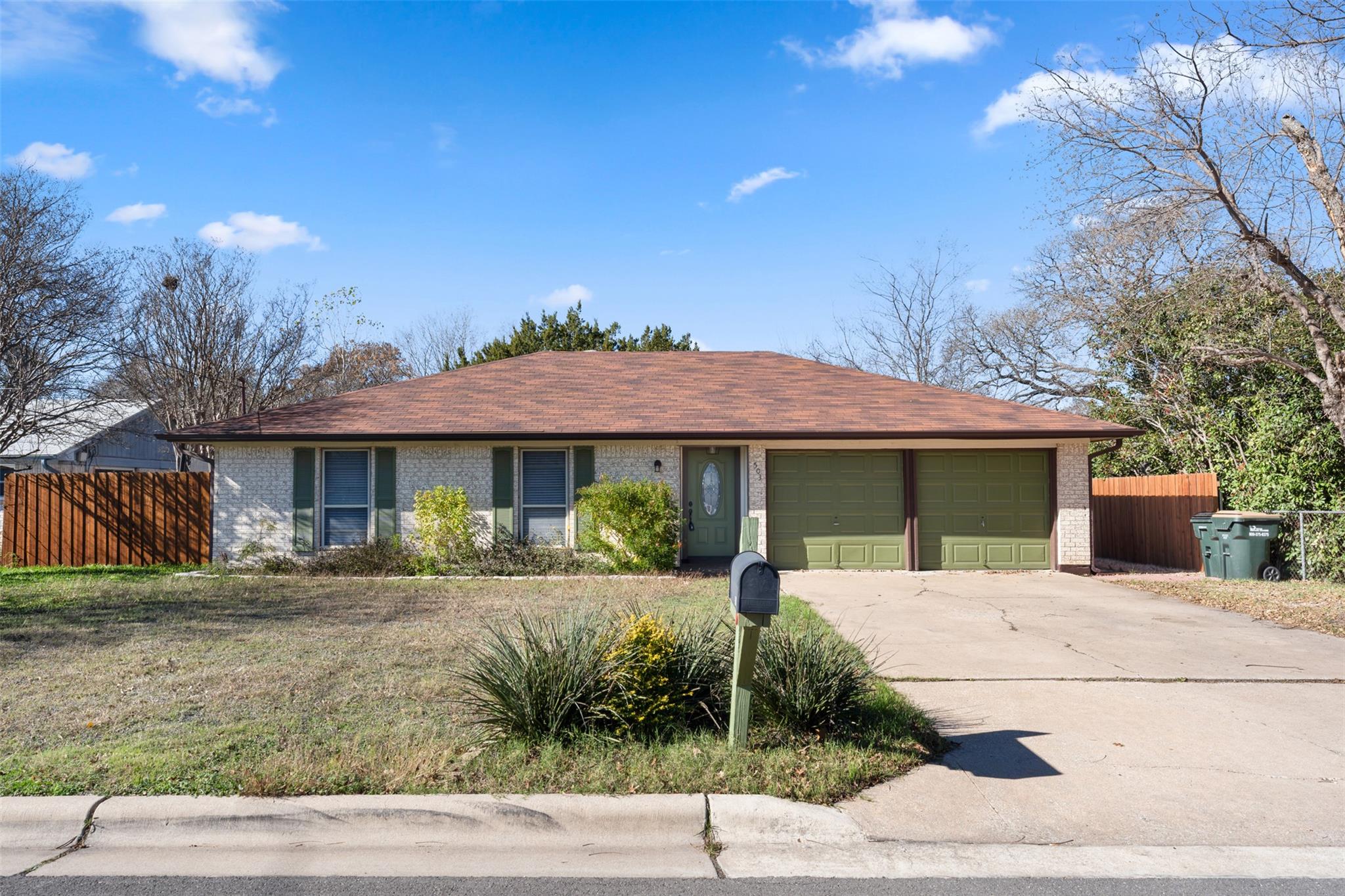 503 E Central DR