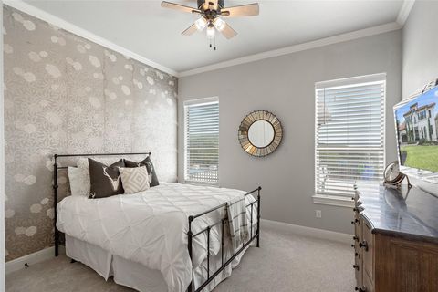 Tiny photo for 11507 Shoreview Overlook, Austin, TX 78732 (MLS # 2624017)