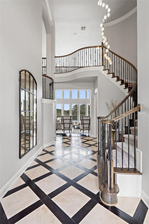 Tiny photo for 11507 Shoreview Overlook, Austin, TX 78732 (MLS # 2624017)