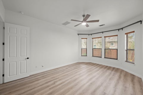 Tiny photo for 5517 Pincushion Daisy DR, Austin, TX 78739 (MLS # 6492419)