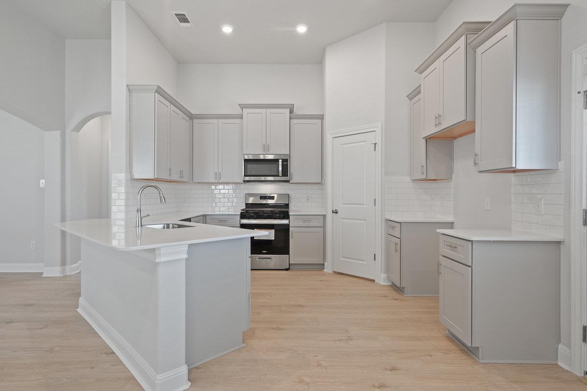 431 Dogvane CIR