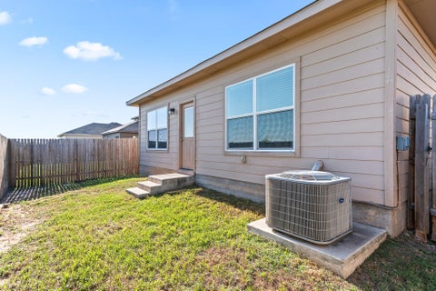Tiny photo for 15013 Jolynn ST, Austin, TX 78725 (MLS # 7130643)