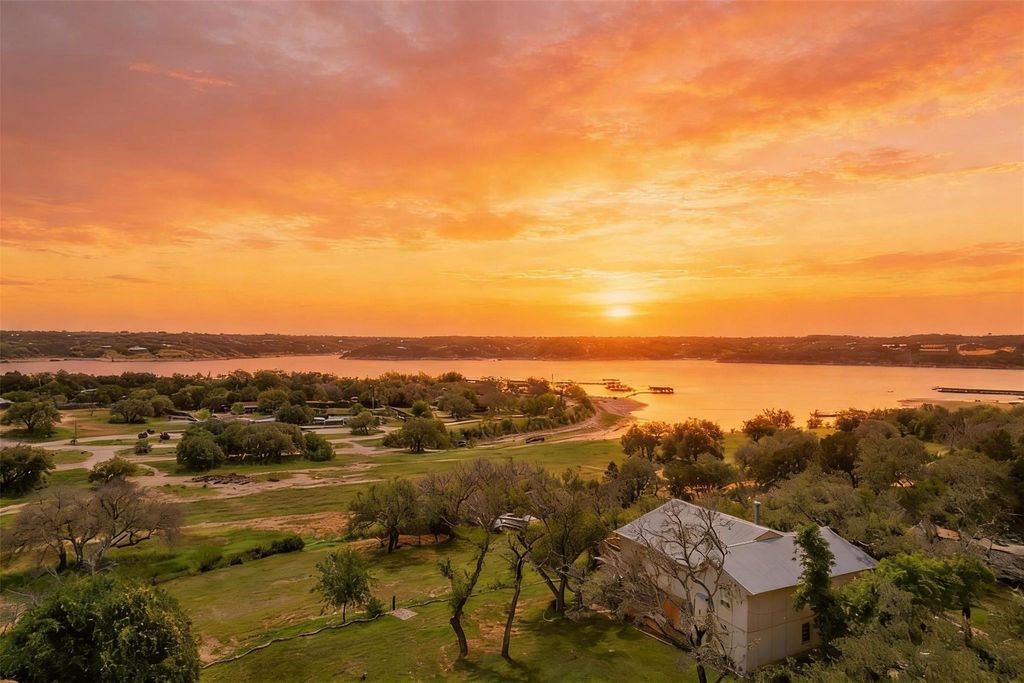 Photo of 17101 Feather Rock TRL, Austin, TX 78734 (MLS # 5401981)