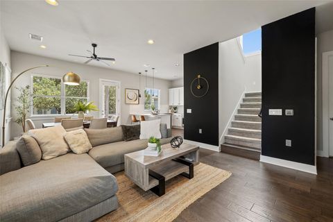 Photo of 314 Virtus BND, Austin, TX 78748 (MLS # 1563776)