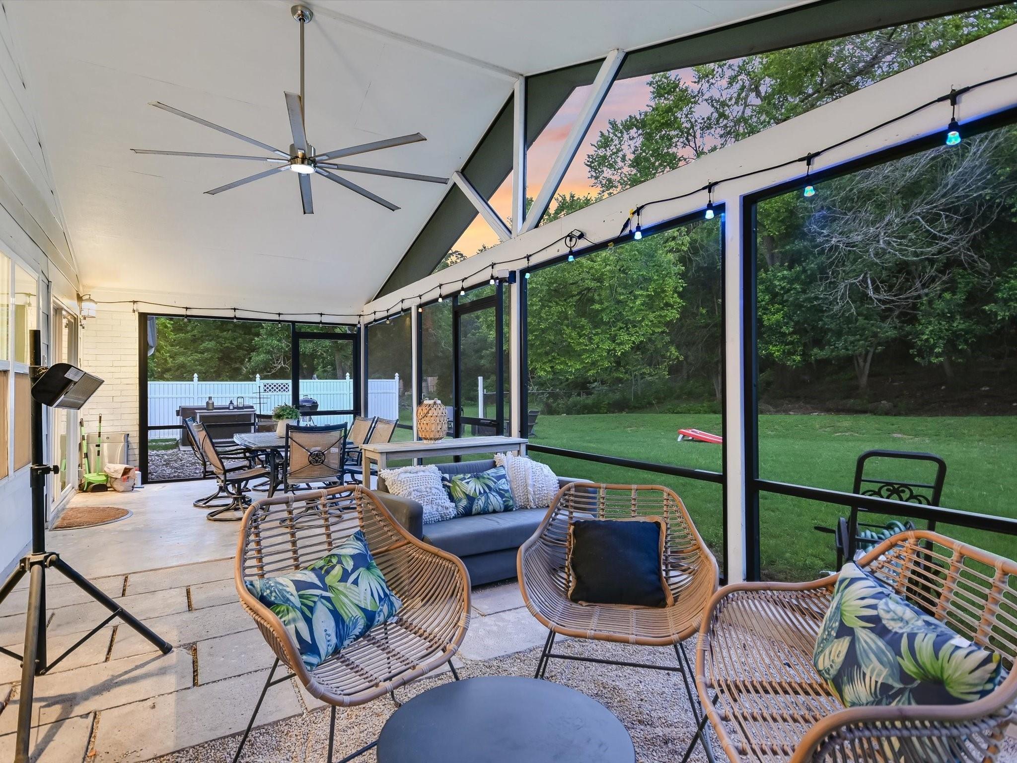 Austin, Texas 78748, United States, 4 Bedrooms Bedrooms, ,2 BathroomsBathrooms,Residential,Pending,52761