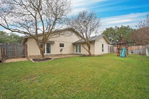 Tiny photo for 4702 Cap Rock DR, Austin, TX 78735 (MLS # 2431596)