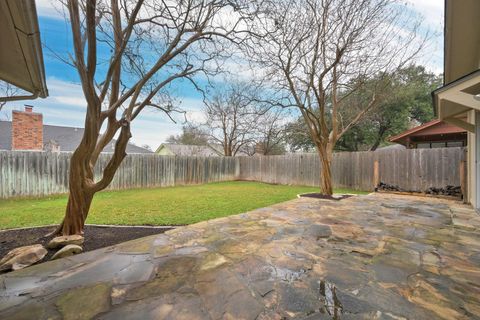 Tiny photo for 4702 Cap Rock DR, Austin, TX 78735 (MLS # 2431596)