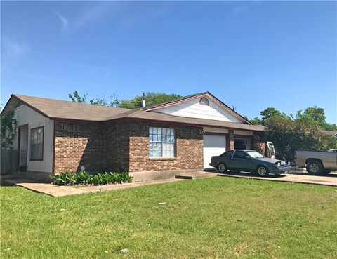 Photo of 1011 Ridgemont ST, Round Rock, TX 78664 (MLS # 8098947)