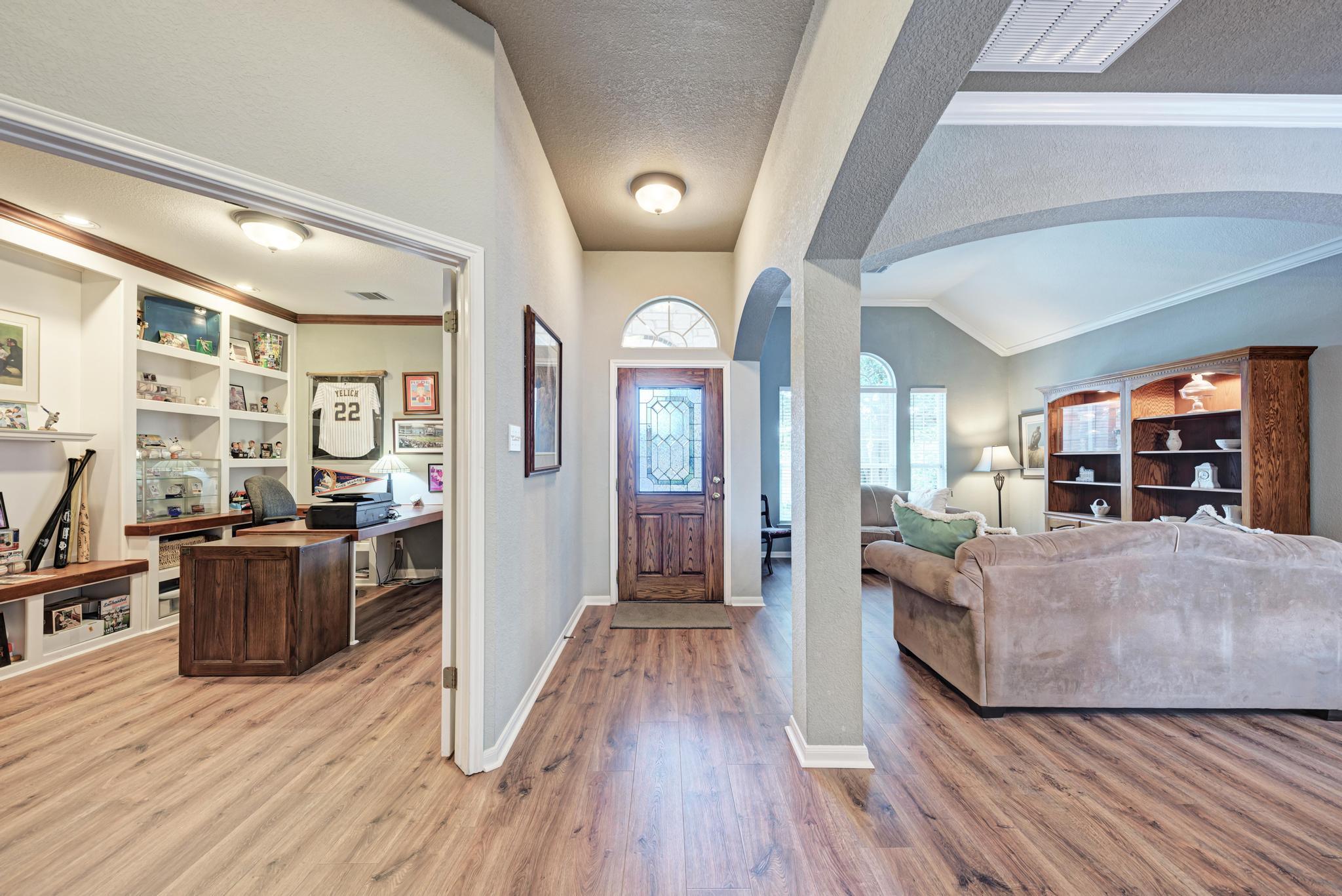 2204 Tattler DR