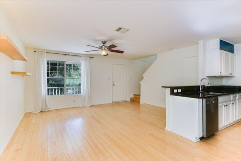 Tiny photo for 1193 Curve ST, Austin, TX 78702 (MLS # 9705804)
