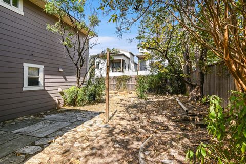 Tiny photo for 1193 Curve ST, Austin, TX 78702 (MLS # 9705804)