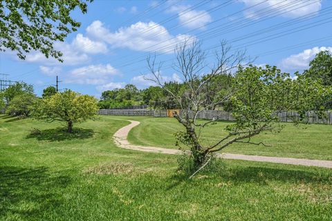 Tiny photo for 11901 Swearingen DR #4, Austin, TX 78758 (MLS # 4747876)