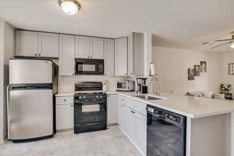 Tiny photo for 11901 Swearingen DR #4, Austin, TX 78758 (MLS # 4747876)