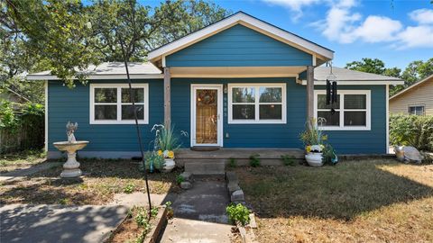 Photo of 6503 Lynch LN, Austin, TX 78741 (MLS # 4946010)
