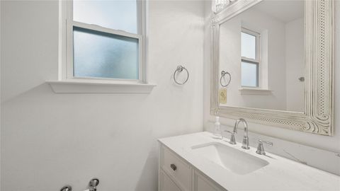 Tiny photo for 6503 Lynch LN, Austin, TX 78741 (MLS # 4946010)
