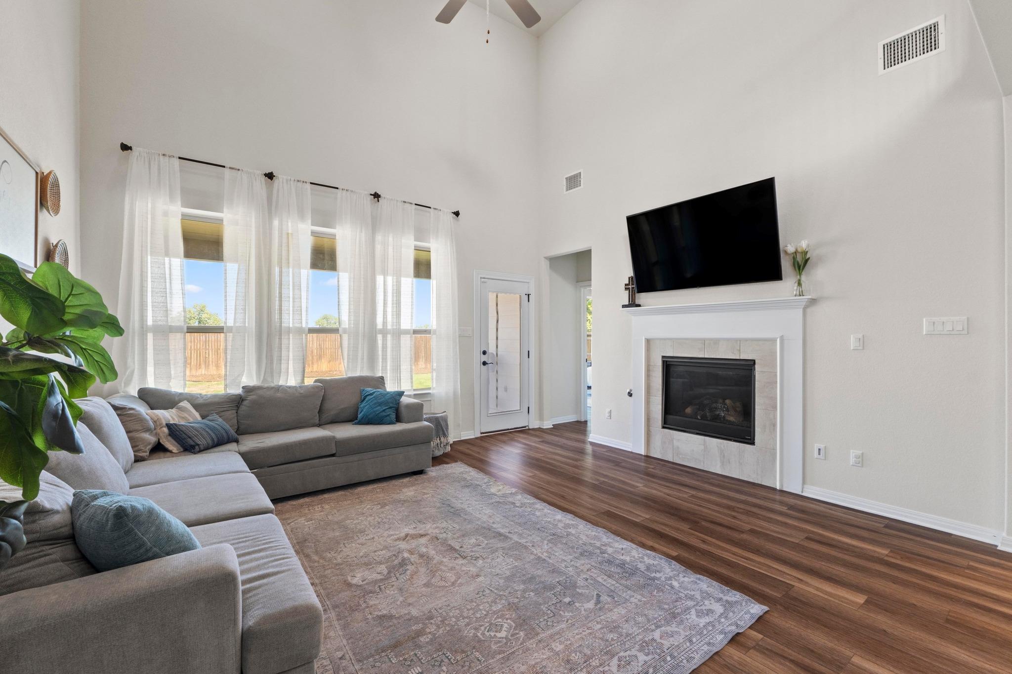 251 Zuma DR