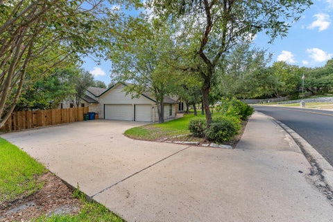 Tiny photo for 10706 Pickfair DR, Austin, TX 78750 (MLS # 3276557)
