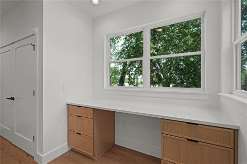 Tiny photo for 752 Pedernales ST, Austin, TX 78702 (MLS # 5803566)