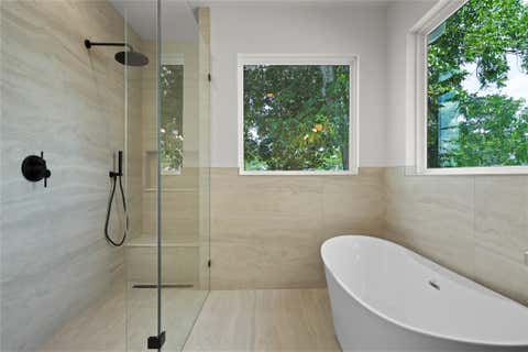 Tiny photo for 752 Pedernales ST, Austin, TX 78702 (MLS # 5803566)