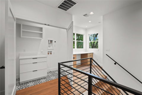 Tiny photo for 752 Pedernales ST, Austin, TX 78702 (MLS # 5803566)