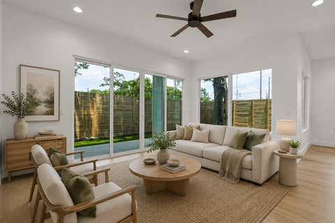 Tiny photo for 752 Pedernales ST, Austin, TX 78702 (MLS # 5803566)