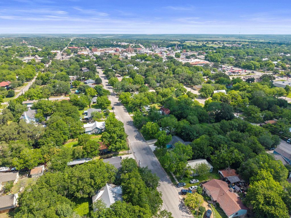 Photo of 700 S Church ST, Lockhart, TX 78644 (MLS # 8537980)