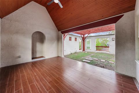 Tiny photo for 2009 Travis Heights BLVD, Austin, TX 78704 (MLS # 7824619)