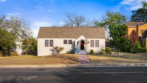 Tiny photo for 2009 Travis Heights BLVD, Austin, TX 78704 (MLS # 7824619)