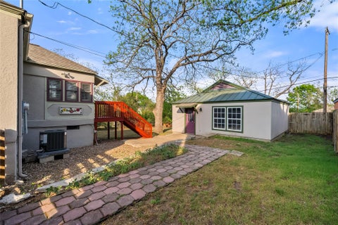 Tiny photo for 2009 Travis Heights BLVD, Austin, TX 78704 (MLS # 7824619)