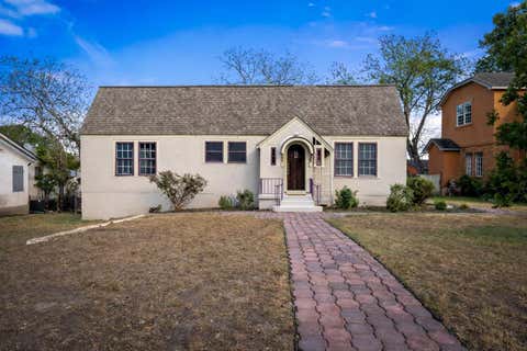 Tiny photo for 2009 Travis Heights BLVD, Austin, TX 78704 (MLS # 7824619)