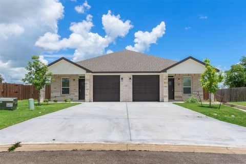 Photo of 1118 Zora DR #A, Temple, TX 76504 (MLS # 5353984)