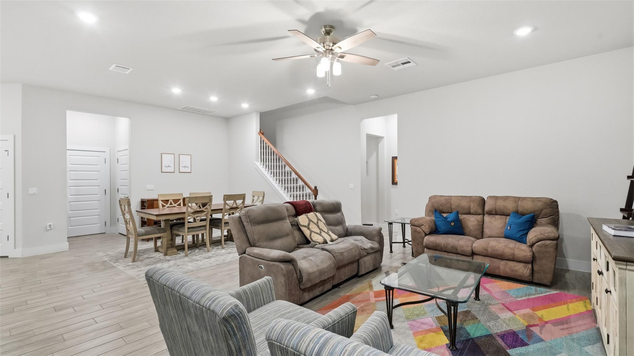 1141 Lucca DR 53