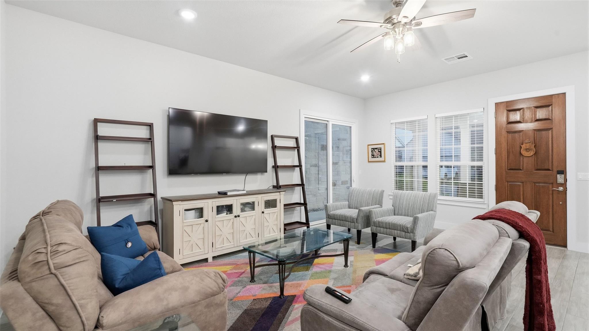 1141 Lucca DR 53