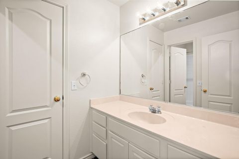 Tiny photo for 7312 E Ben White BLVD #16, Austin, TX 78741 (MLS # 6168388)