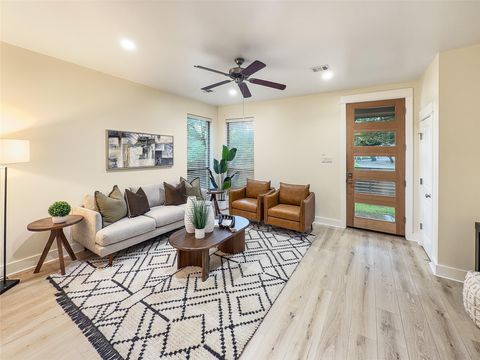 Tiny photo for 4120 Valley View RD #B, Austin, TX 78704 (MLS # 8295835)
