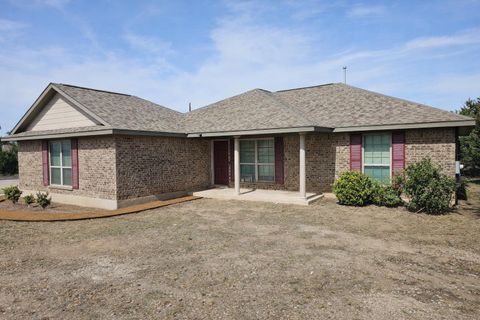 Photo of 20506 Dawn DR, Lago Vista, TX 78645 (MLS # 9360764)