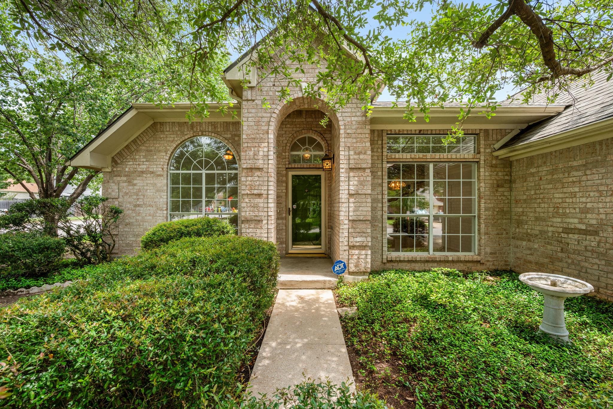 707 Ridge View DR