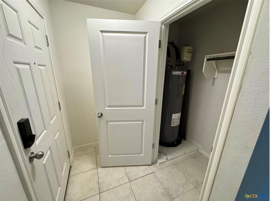 Photo of 1126 Esplanade PKWY, San Marcos, TX 78666 (MLS # 3927840)