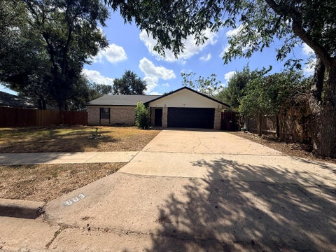Photo of 603 Buffalo PASS, Round Rock, TX 78681 (MLS # 7480601)