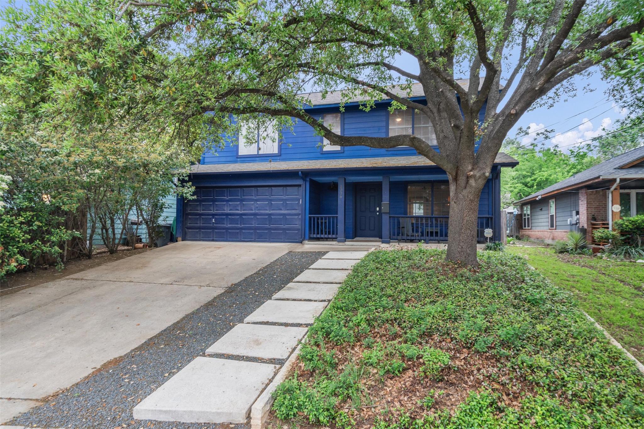Photo 1 of 30 — 1006 Olive ST, Austin, TX 78702