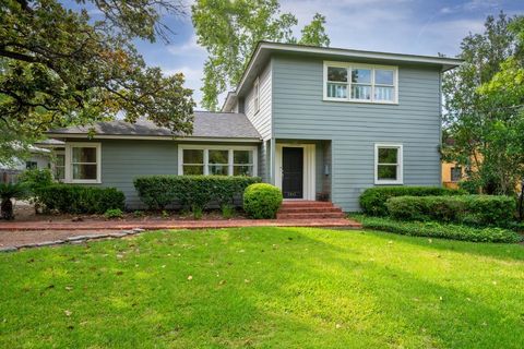 1311 Kent LN Austin TX 78703
