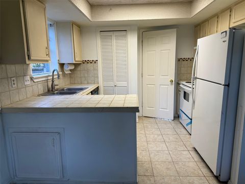Tiny photo for 12800 Irongate Ave, Austin, TX 78727 (MLS # 3127214)