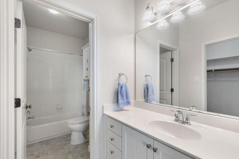Tiny photo for 9617 Solana Vista LOOP #A, Austin, TX 78750 (MLS # 4732775)