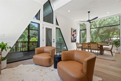 419 Brady LN Austin TX 78746